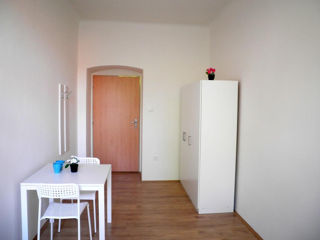 Centrum Ubytování Břeclav Camera foto